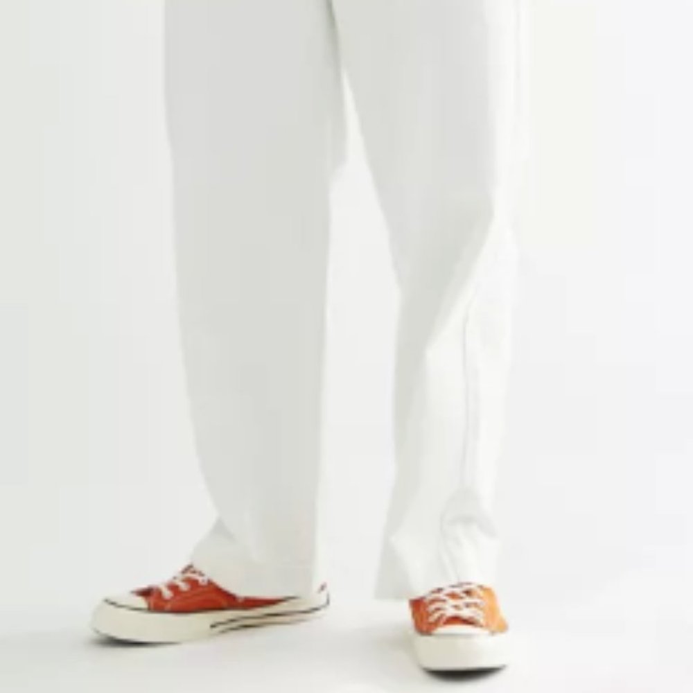 Urban outfitters Baggy Skate Fit Chino Pants